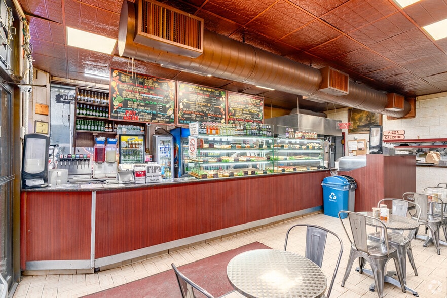 More Photos Of 177 Spring St, New York Apartments For Sale