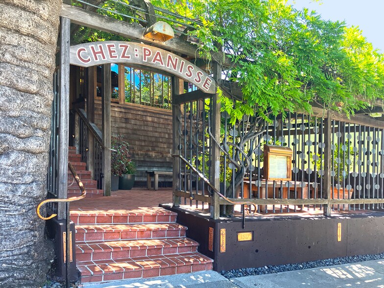 More Photos Of 1676-1690 Shattuck Ave, Berkeley Storefront Retail Office For Sale