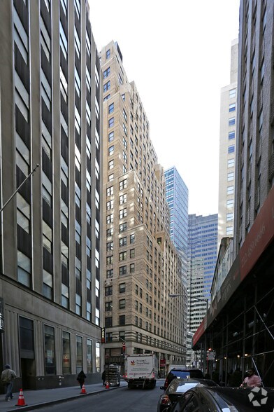 Primary Photo Of 111 John St, New York Office For Lease