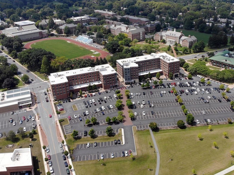 More Photos Of 701 Harrisburg Ave, Lancaster Dormitory For Lease