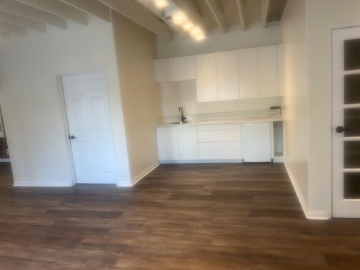 More Photos Of 4110 Cahuenga Blvd, Toluca Lake Office Residential For Lease