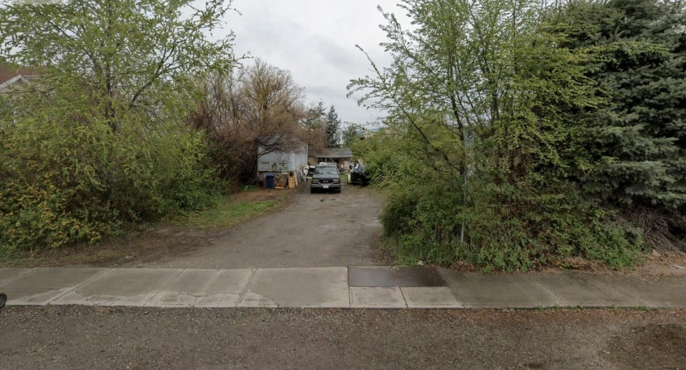 Primary Photo Of 1896 Ambrosi Rd, Kelowna Land For Sale