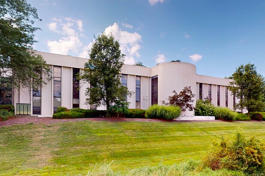 More Photos Of 2121 US Highway 22, Bound Brook Medical For Sale