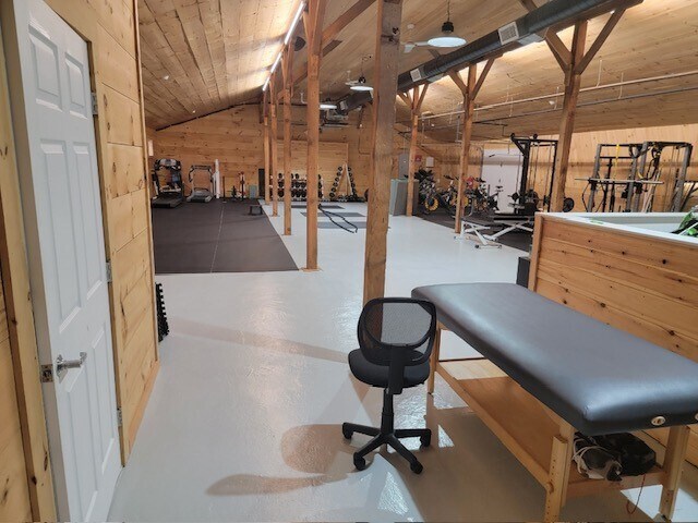 More Photos Of 275 Circuit St, Hanover Warehouse For Lease