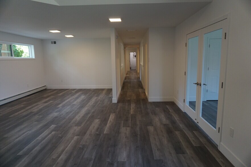 More Photos Of 149 S Grand Ave, Poughkeepsie Medical For Sale