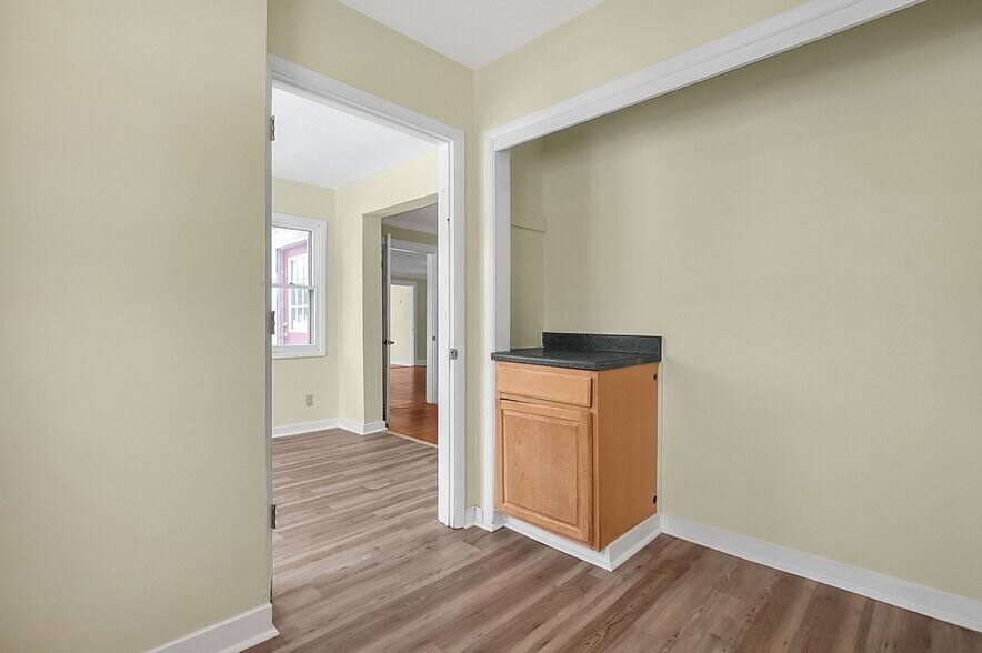 More Photos Of 1805 Columbus Rd, Granville Daycare Center For Sale