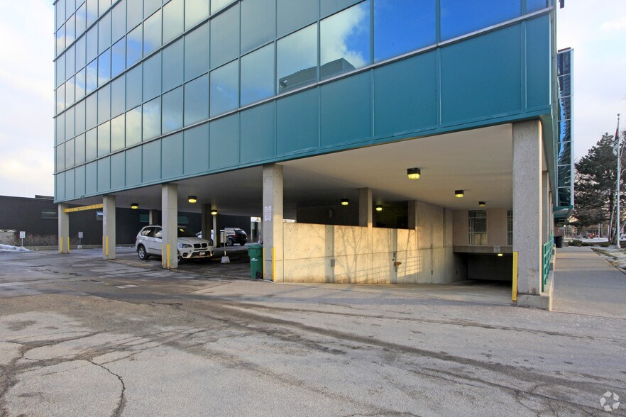 More Photos Of 265 Yorkland Blvd, Toronto Office For Lease
