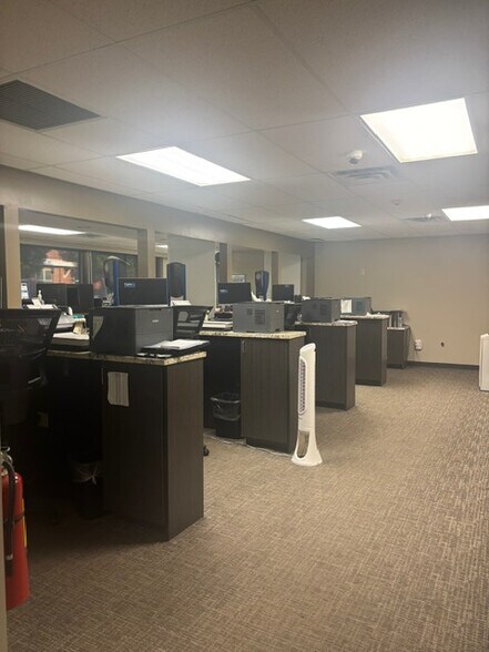 More Photos Of 1-7 N Broadway, Edmond Office For Sale