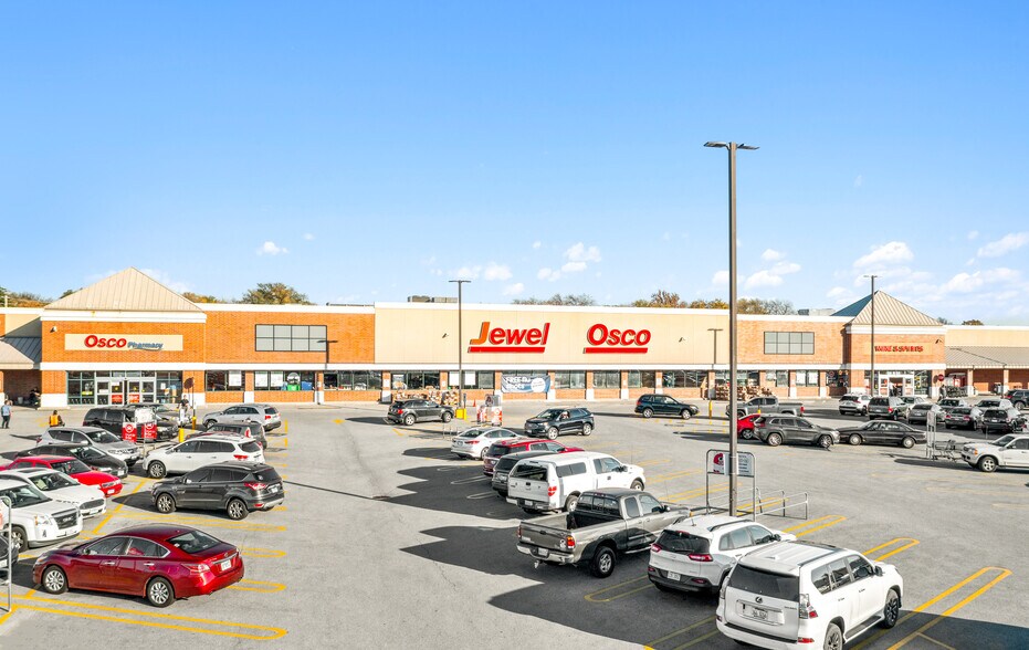 More Photos Of 8707-8767 Ridgeland Ave, Oak Lawn Unknown For Lease