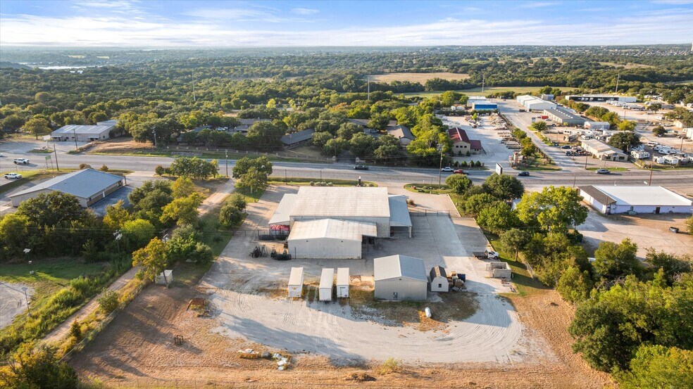 More Photos Of 2521 E US Highway 377, Granbury Freestanding For Sale