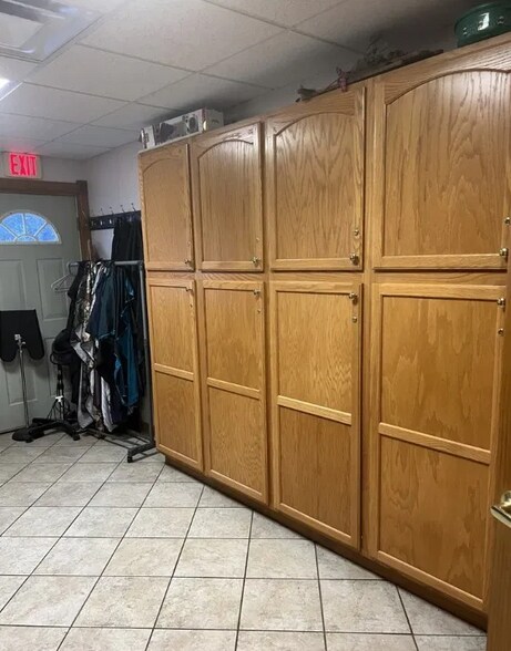 More Photos Of 3963 Main St, Scio Storefront For Sale