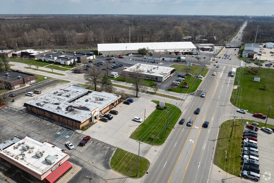 More Photos Of 5550 W Central Ave, Toledo Office For Lease