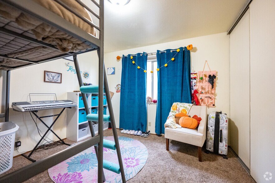 More Photos Of 2351 Westwood Ct, Arcata Apartments For Sale