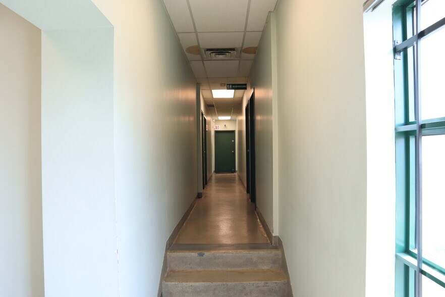 More Photos Of 2120 Eglinton Ave W, Toronto Office For Lease