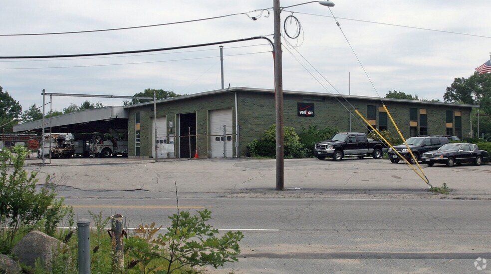 More Photos Of 28 Albion Rd, Lincoln Warehouse For Lease