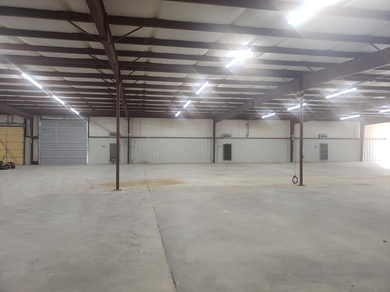 More Photos Of 133 Old Forreston Rd., Greeleyville Light Manufacturing For Sale