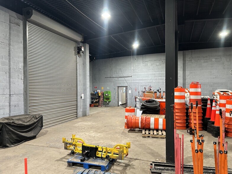 More Photos Of 7900 Pulaski Hwy, Rosedale Industrial For Lease