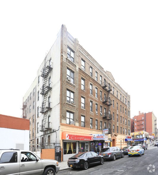More Photos Of 1968 Marmion Ave, Bronx Apartments For Lease