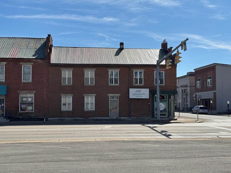 Primary Photo Of 122 N Market St, Waverly Storefront For Sale