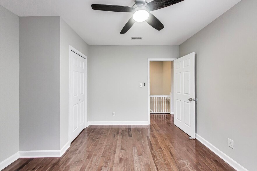 More Photos Of 212 Elm St NW, Washington Apartments For Sale