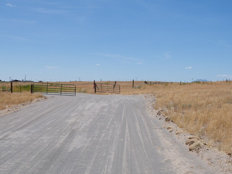 More Photos Of 1370 US-26, Blackfoot Land For Sale