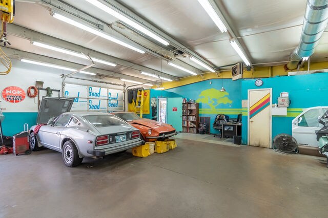 More Photos Of 6247 E 15th St, Tulsa Auto Repair For Sale