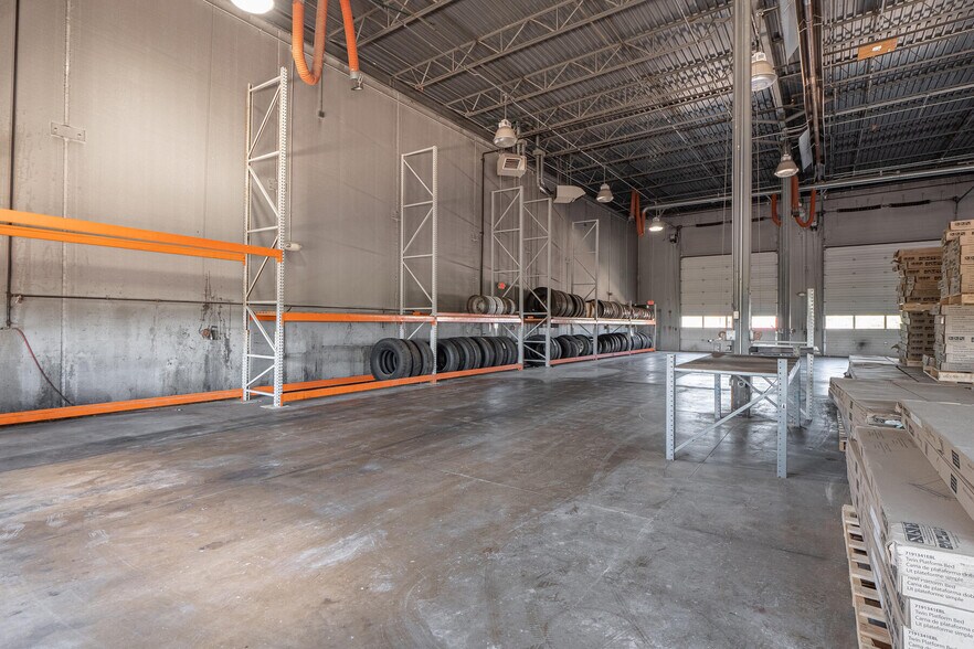 More Photos Of 1116 W County Road 450 N, Brazil Truck Terminal For Lease