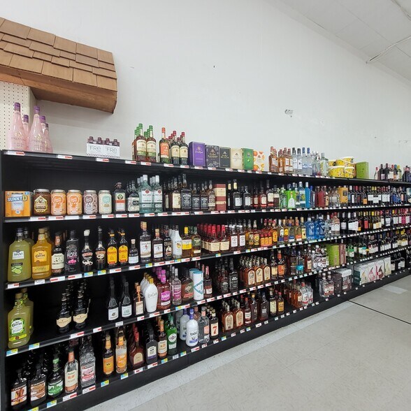 More Photos Of 726 2nd St, Chappell General Retail For Sale