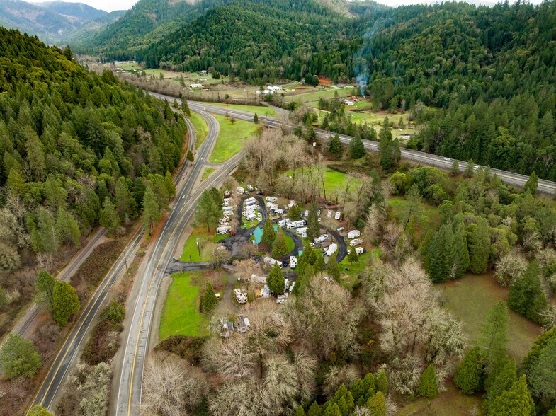 More Photos Of 999 Old Highway 99, Wolf Creek Specialty For Sale