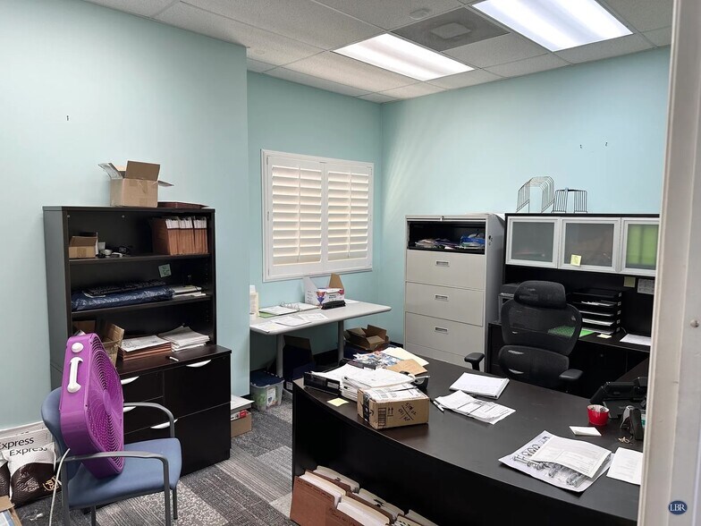 More Photos Of 4200 Dow Rd, Melbourne Unknown For Lease