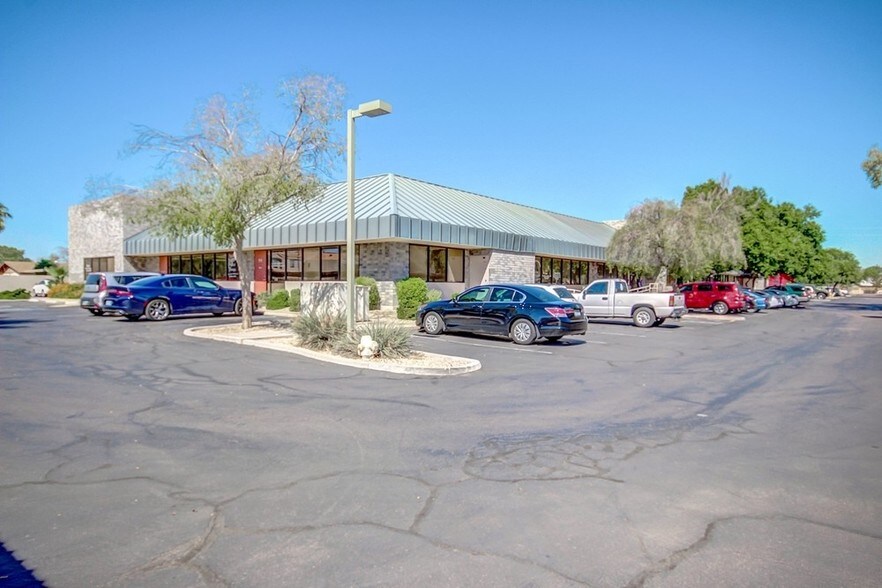 More Photos Of 201 W Guadalupe Rd, Gilbert Medical For Lease