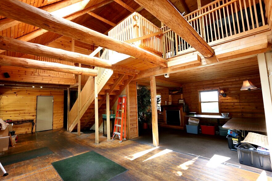 More Photos Of 215 IN-120, Fremont Restaurant For Sale