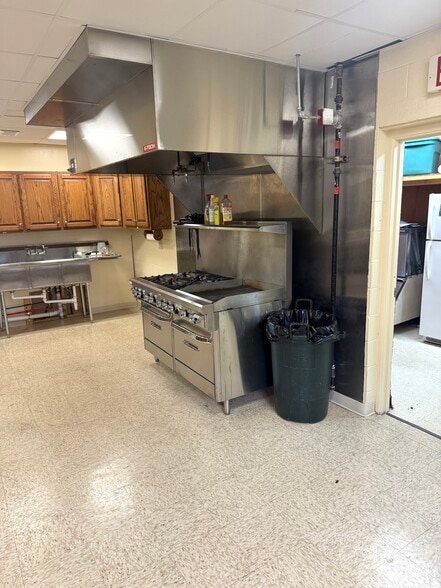 More Photos Of 177 Chestnut St, Trion Religious Facility For Sale