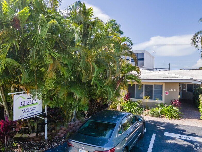 More Photos Of 2648 NE 32nd St, Fort Lauderdale Hotel For Sale