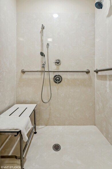 More Photos Of 1731 S State Route 127, Greenville Hotel For Sale