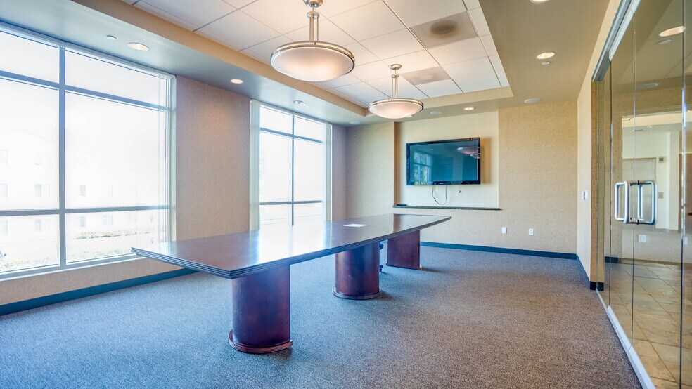 More Photos Of 6 Orchard Rd, Lake Forest Office For Sale