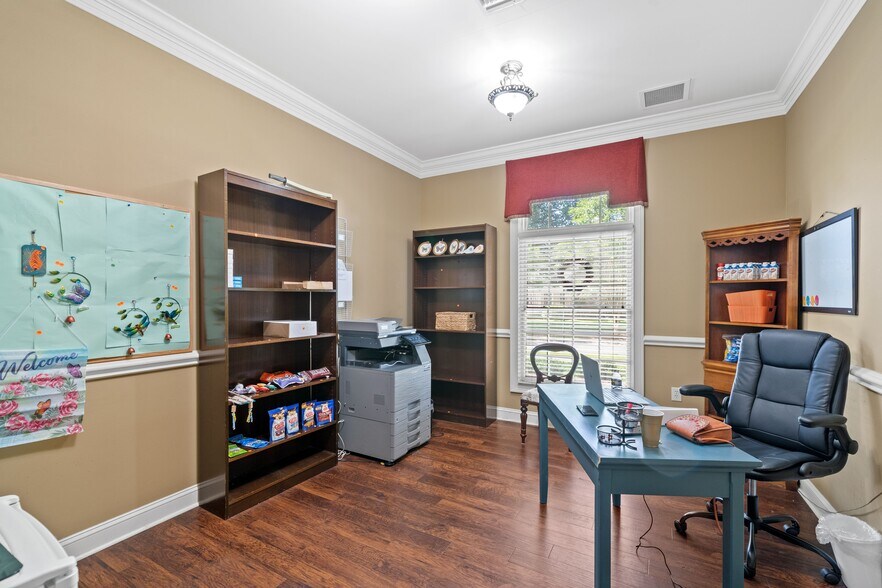 More Photos Of 10171 Papa George St, Daphne Congregate Senior Housing For Sale