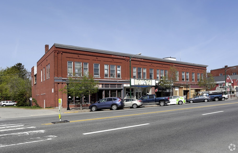Primary Photo Of 90-102 Maine St, Brunswick Freestanding For Lease
