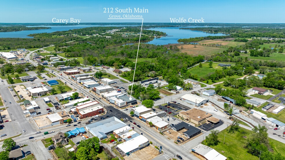 More Photos Of 212 S Main St, Grove Office For Sale