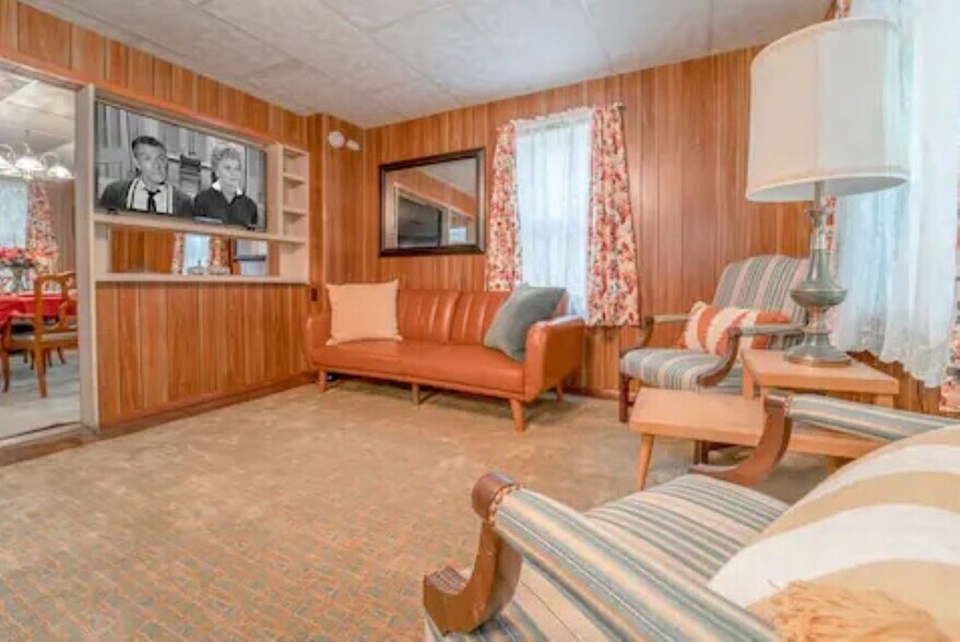 More Photos Of , Johnson City Specialty For Sale