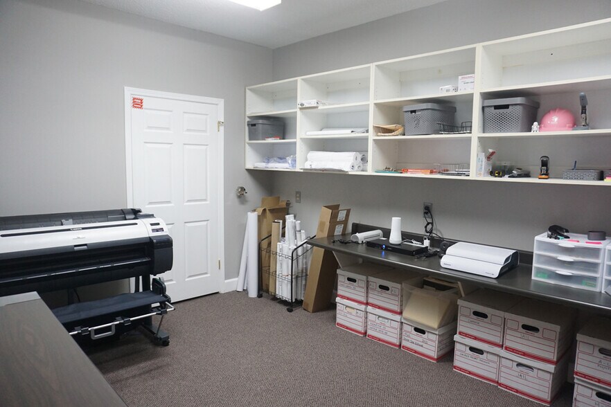 More Photos Of 3298 Summit, Pensacola Office For Lease