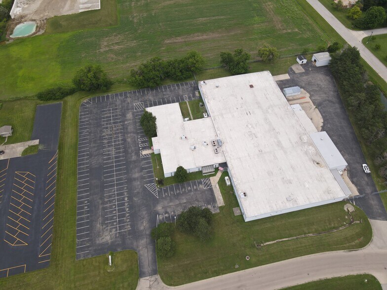 More Photos Of 325 Carr Dr, Brookville Warehouse For Sale