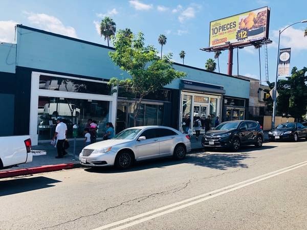 More Photos Of 5158 Hollywood Blvd, Los Angeles Storefront For Lease