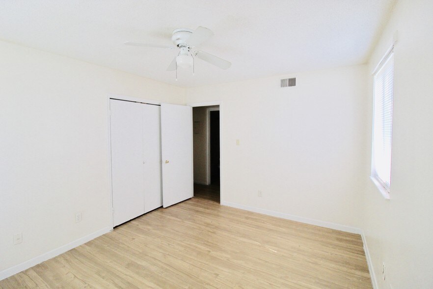 More Photos Of 656 Woodyard Rd, Trenton Apartments For Sale