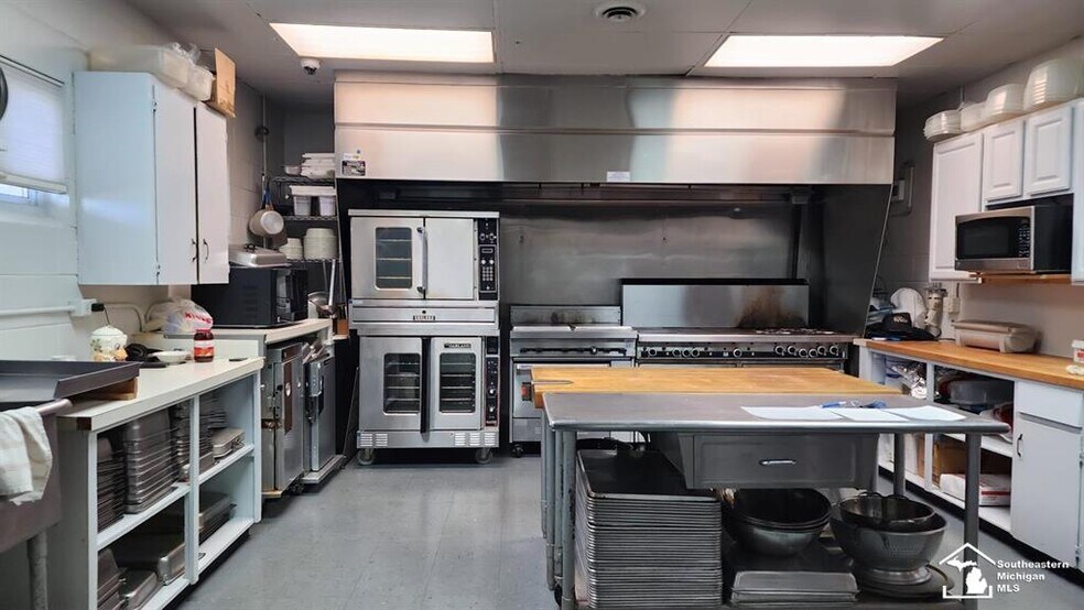 More Photos Of 12375 S Telegraph Rd, La Salle Specialty For Sale