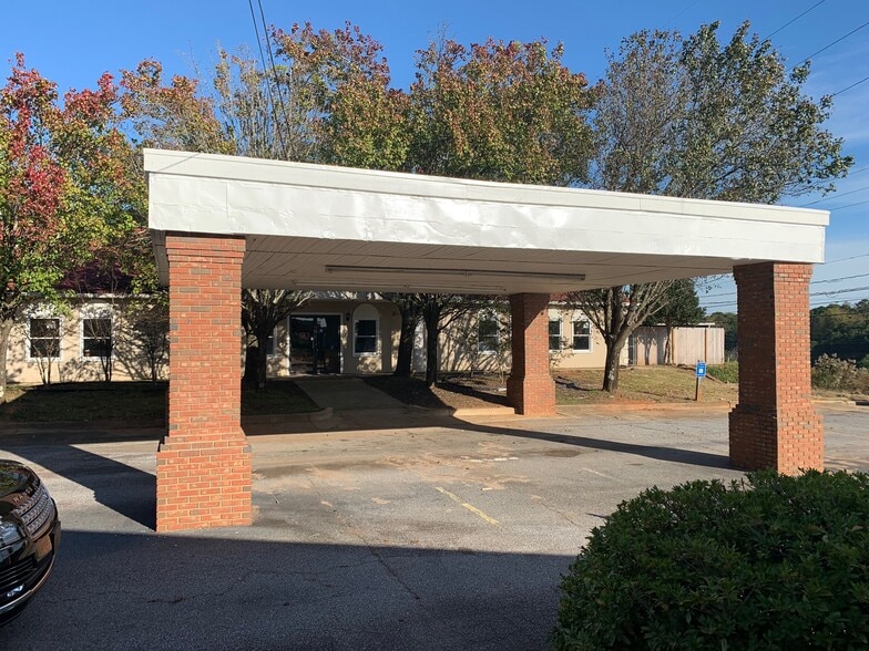 More Photos Of 3180 Atlanta Hwy, Athens Daycare Center For Sale