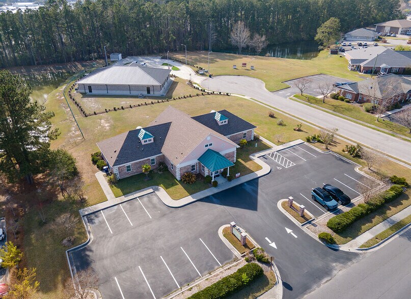 More Photos Of 43 Office Park Dr, Jacksonville Medical For Lease