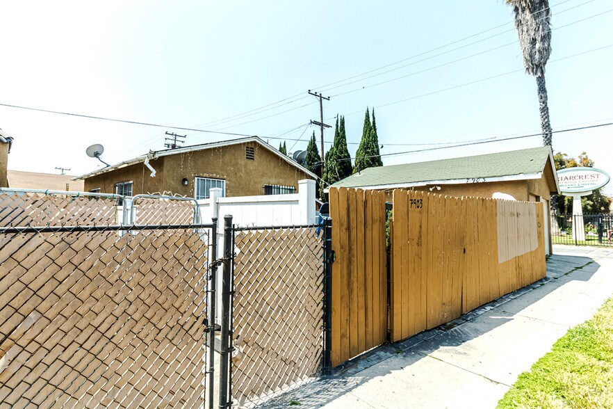 More Photos Of 7901 Eastern Ave, Bell Gardens Storefront Retail Residential For Sale