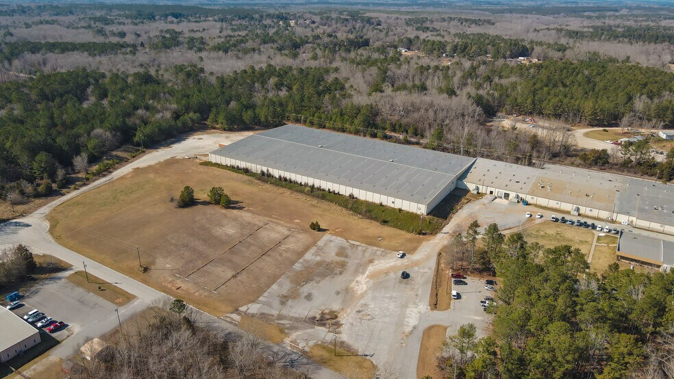 More Photos Of 234 Industrial Park Rd, Abbeville Manufacturing For Sale