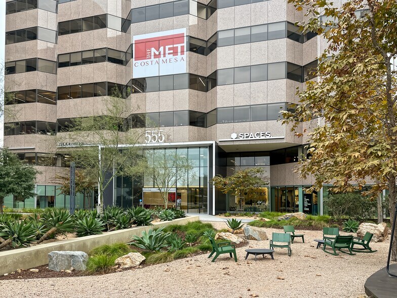 More Photos Of 555 Anton Blvd, Costa Mesa Coworking Space